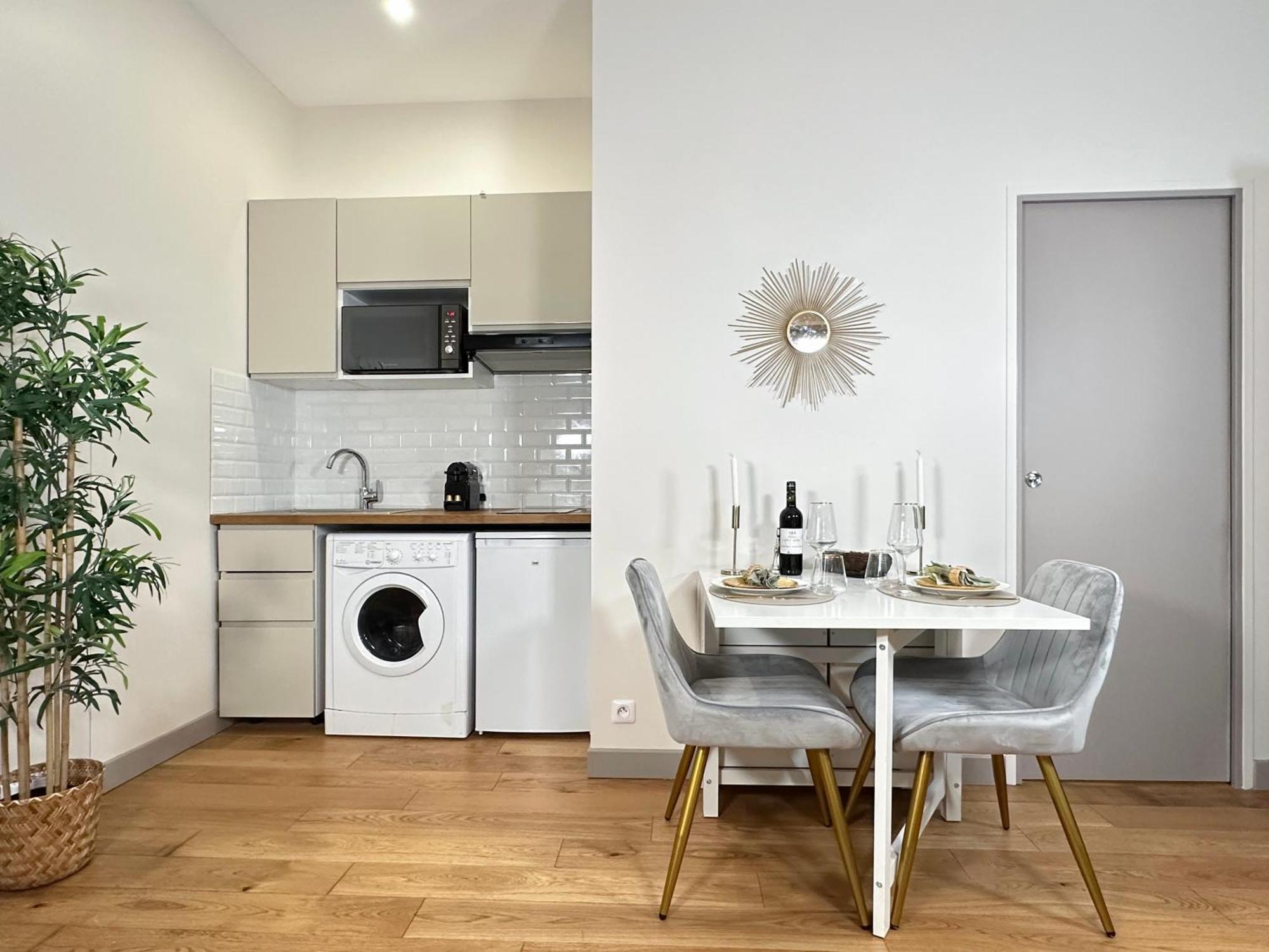 Апартаменты Spacious Studio In Saint-Germain-Des-Pres Париж Экстерьер фото